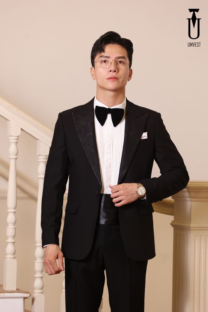 BỘ TUXEDO ĐEN